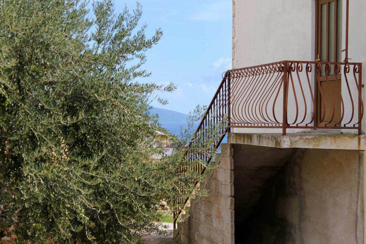 ילסה Apartments And Rooms With Parking Space Zavala, Hvar - 128 מראה חיצוני תמונה